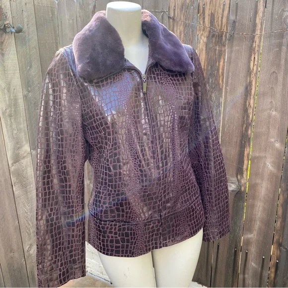 Bradley Bayou plum Genuine Leather Jacket size small - Picture 2 of 10